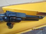 RUGER SUPER BLACKHAWK 44 MAGNUMMFG. 1988 - 3 of 4