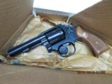 SMITH & WESSON MODEL 13-3 357MAG. 4" HEAVY BARREL. MFG (1985) - 1 of 13