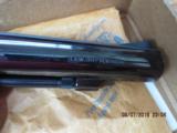 SMITH & WESSON MODEL 31-1 (MFG.1977) 357 MAGNUMUNFIRED REVOLVER IN ORIGINAL BOX WITH PAPERWORK. - 4 of 16