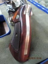 SMITH & WESSON MODEL 27-2 NICKEL 357 MAGNUM REVOLVER (MFG. 1979) PINNED AND RECESSED ALL 99.5% ORIGINAL CONDITION.NON ORIG.BOX - 4 of 15