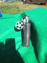 SMITH & WESSON 500 4 INCH BARREL REVOLVER
S&W WITH AMMO - 4 of 4