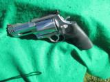 SMITH & WESSON 500 4 INCH BARREL REVOLVER
S&W WITH AMMO - 2 of 4