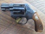SMITH & WESSON MODEL 36-2 38 SPECIAL 2 INCH BLUED REVOLVER - 5 of 8