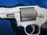 SMITH & WESSON 242 AIR LITE TI .38+P REVOLVER TITANIUM - 5 of 8