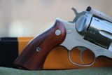 RUGER REDHAWK DOUBLE ACTION REVOLVER .44 MAGNM 70"S VINTAGE - 3 of 10