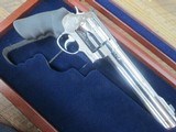 SMITH & WESSON 500 REVOLVER FACTORY ENGRAVED 6 3/8 BARREL HIGH POLISHED - 1 of 11