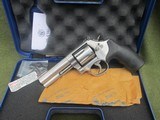 Smith and Wesson 686 -6 plus 7 shot - 1 of 7