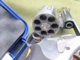 Smith and Wesson 686 -6 plus 7 shot - 3 of 7