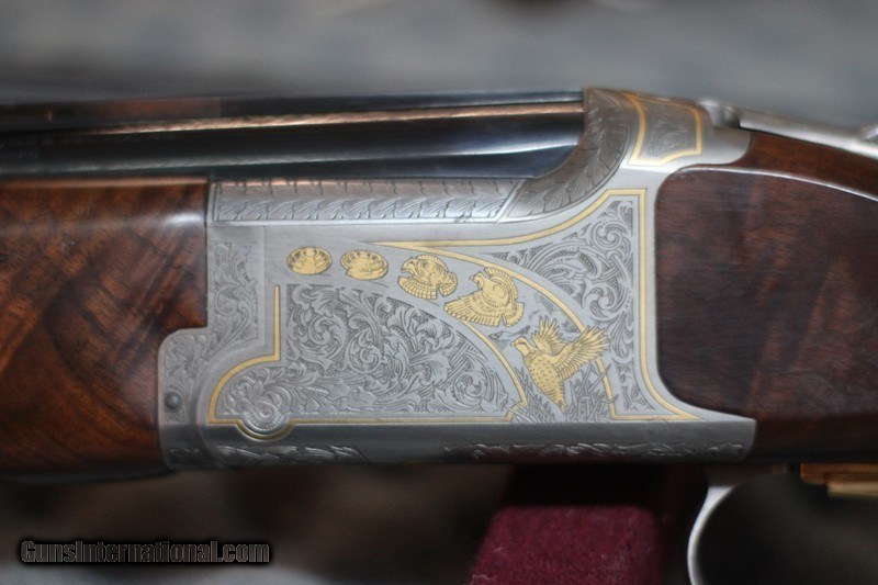 Browning Golden Clays 425 Citori.