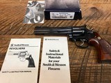 Smith & Wesson Model 586-2
.357 Mag - 1 of 11