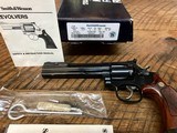 Smith & Wesson Model 586-2
.357 Mag - 3 of 11