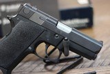 Smith & Wesson Model
469 " The Mini Gun" .9mm - 6 of 7