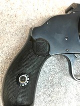 Harrington & Richards Hammerless
Top Break
Revolver 32 S&W - 3 of 5