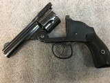 Harrington & Richards Hammerless
Top Break
Revolver 32 S&W - 5 of 5