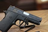 Smith & Wesson
Model 469 9 mm " The Mini Gun" - 6 of 6