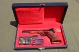 Browning Medalist Target Pistol .22 LR - 1 of 10