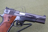 Smith & Wesson Model 952-2
9mm Target Pistol - 4 of 7