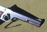 Smith & Wesson Model 46
.22LR Target Pistol - 8 of 8