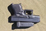 Glock 27 G27 .40 S&W Striker Fired Semi Automatic Pistol - 3 of 4