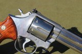 Smith and Wesson 686 - 3 of 9