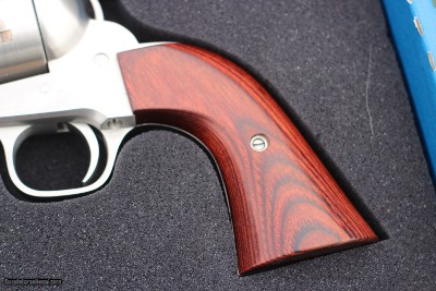 Freedom Arms 454 Casull Premier Grade - Image 3 of 10