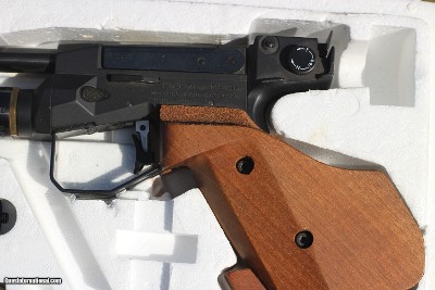Feinwerkbau Model C-10 45/.177 caliber air pistol - Image 2 of 7