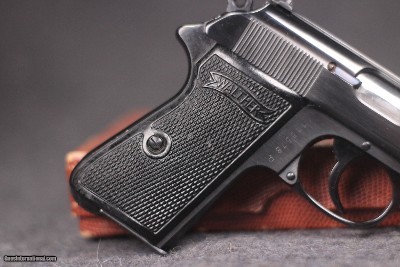 Walther Model PP .380 (New old stock) - Image 7 of 9