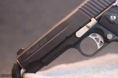 SIG 1911 45 Auto - Image 8 of 8