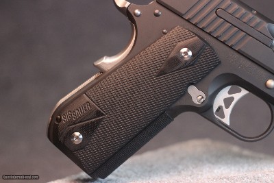 SIG 1911 45 Auto - Image 2 of 8