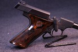 Colt Woodsman-.22 LR - 7 of 9