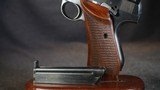 Colt First Series Woodsman Pre-War Custom with Stedman Barrel Weight and Saunders Custom Grip-.22 LR - 5 of 9