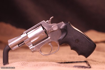 Like-New Rossi Model 88 Stainless Steel Revolver