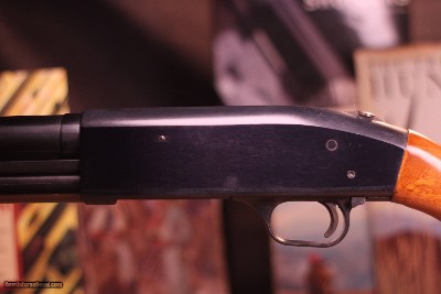 1970s Western Field 550 AD (Mossberg 500) 12 Gauge - 98% Minty! - Image 9 of 12