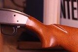 1970s Western Field 550 AD (Mossberg 500) 12 Gauge - 98% Minty! - 4 of 13