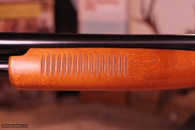1970s Western Field 550 AD (Mossberg 500) 12 Gauge - 98% Minty! - Image 12 of 13