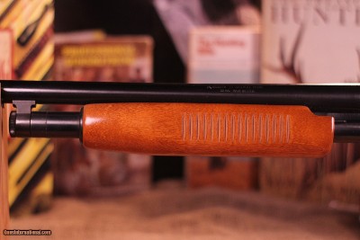 1970s Western Field 550 AD (Mossberg 500) 12 Gauge - 98% Minty! - Image 5 of 13