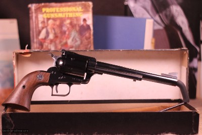 Ruger Super Blackhawk 3 Screw .44 Magnum
1970, Unfired, w/ Early Box