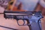 Smith & Wesson .380 Shield EZ M2.0 - Near Mint - 5 of 6