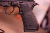 Like-New Beretta M9 .22LR – Italian Craftsmanship, Pristine Condition! - 8 of 9