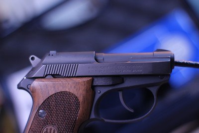 Beretta Tomcat 32ACP - Image 5 of 10