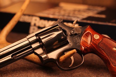 Smith & Wesson model 586 357 magnum - Image 6 of 10