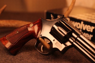 Smith & Wesson model 586 357 magnum - Image 7 of 10
