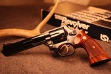 Smith & Wesson model 586 357 magnum - Image 2 of 10