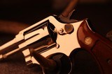Smith& Wesson Modle 10-5 38 sp - Image 15 of 21