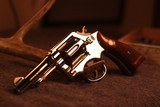 Smith& Wesson Modle 10-5 38 sp - Image 1 of 21