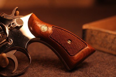 Smith& Wesson Modle 10-5 38 sp - Image 3 of 21