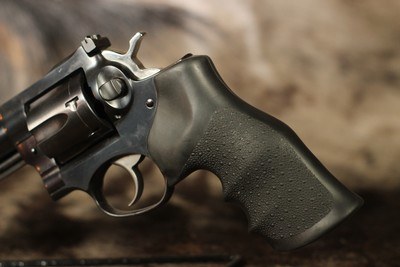 Ruger GP100 -.38/.357 - Image 2 of 8