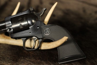 Ruger New Model Single Six -.17 HMR - Image 4 of 11
