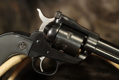 Ruger New Model Single Six -.17 HMR - Image 9 of 11