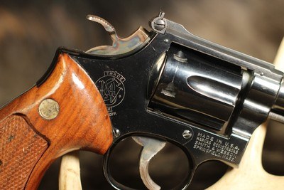 Smith and Wesson 17-4 - .22 LR - Image 9 of 12